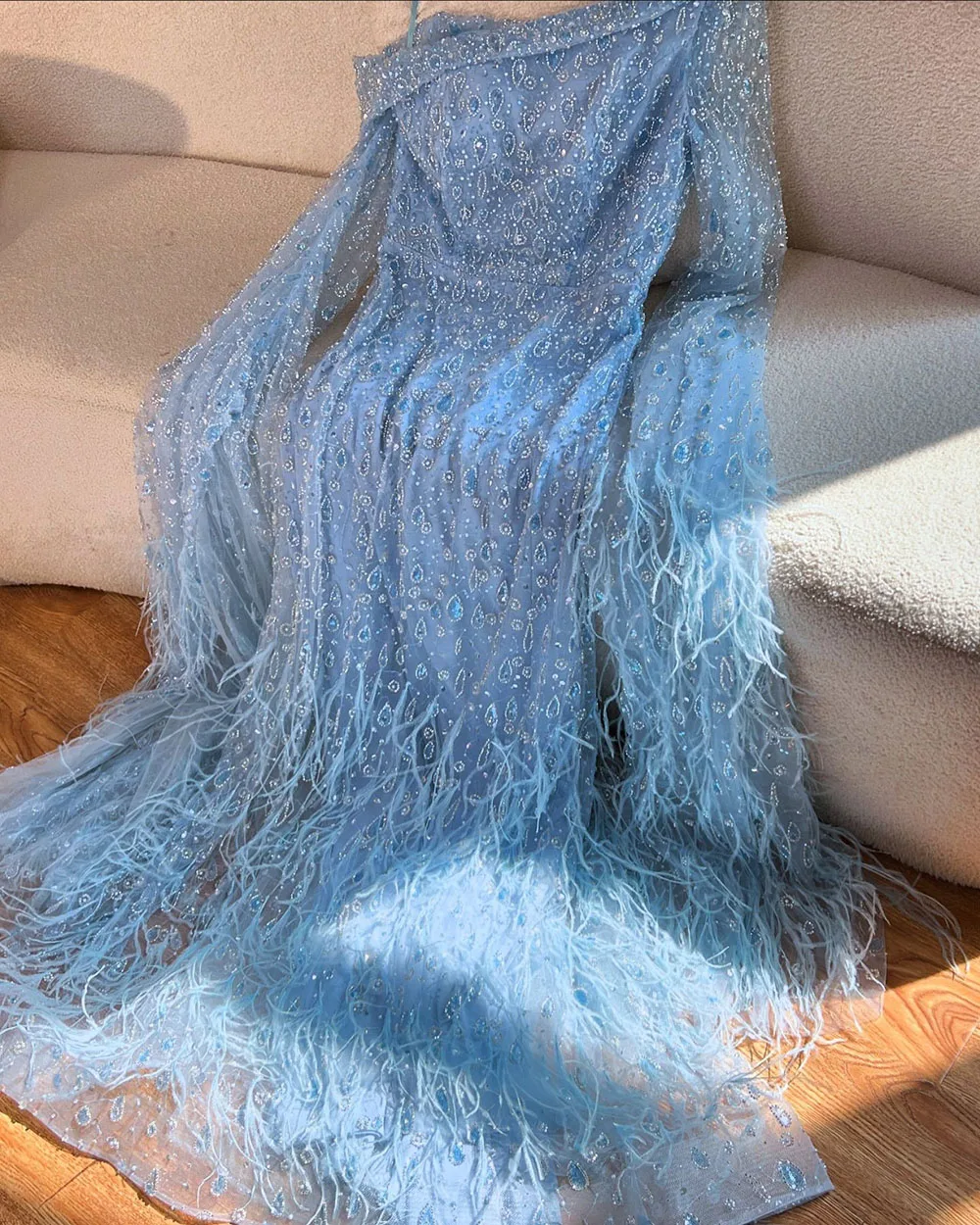 Luxury Feather One Shoulder Evening Dress with Cape Sleeves LA72763 - Image 13