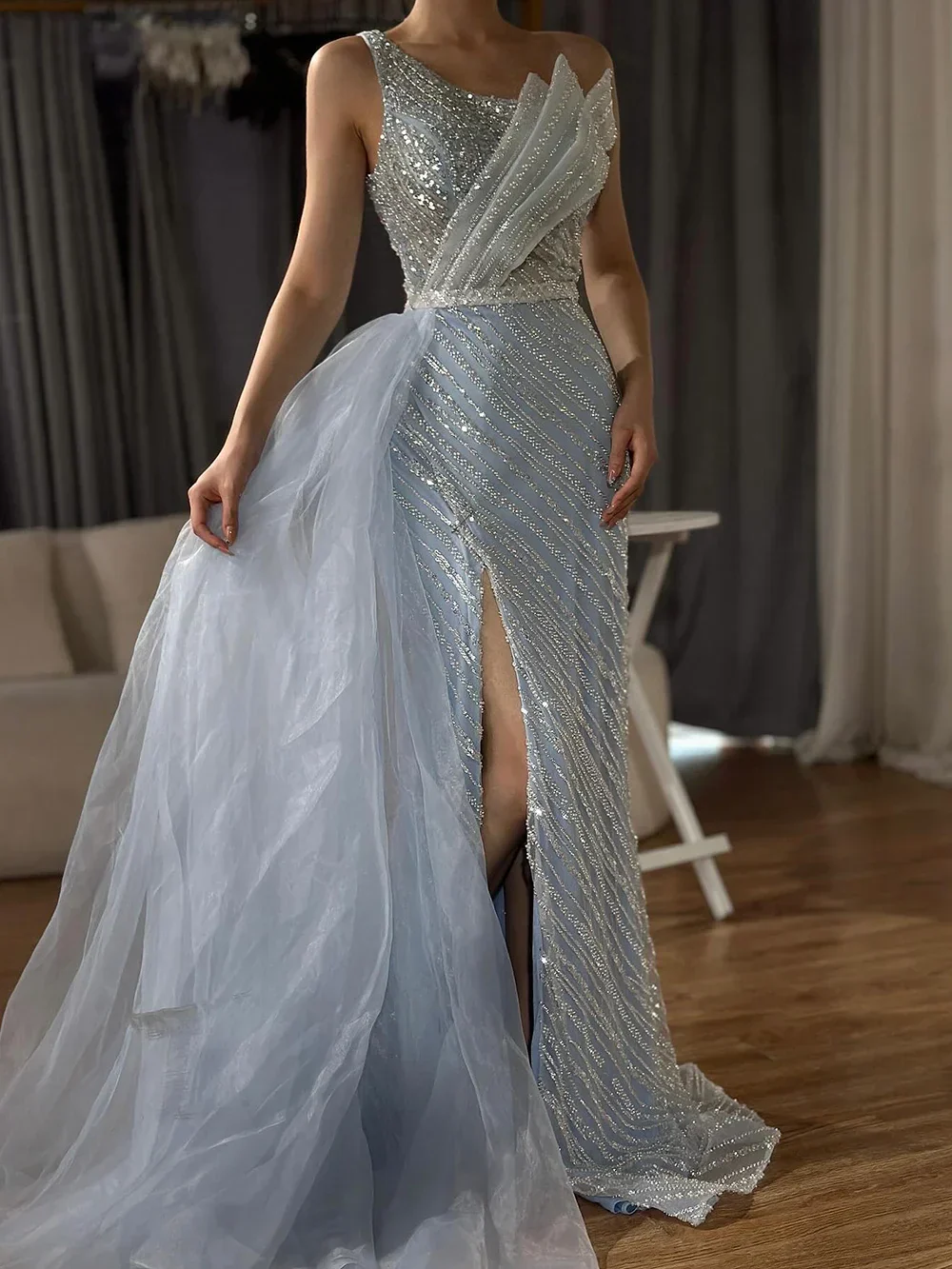Luxury Dubai &nbsp;Blue One Shoulder Split Saudi Evening Gown with Beaded Side Overskirt Dress for Formal Occasion&nbsp; - Image 6